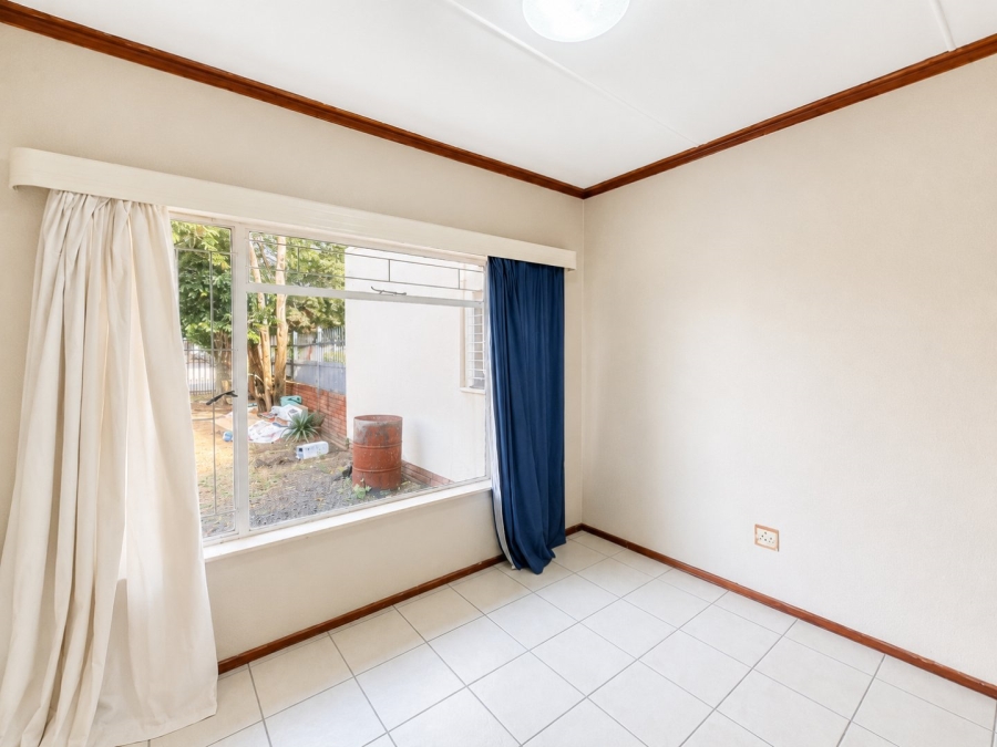 4 Bedroom Property for Sale in Pellissier Free State